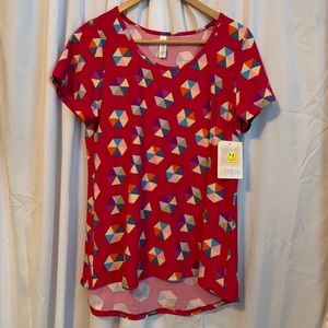 NWT LulaRoe Classic T